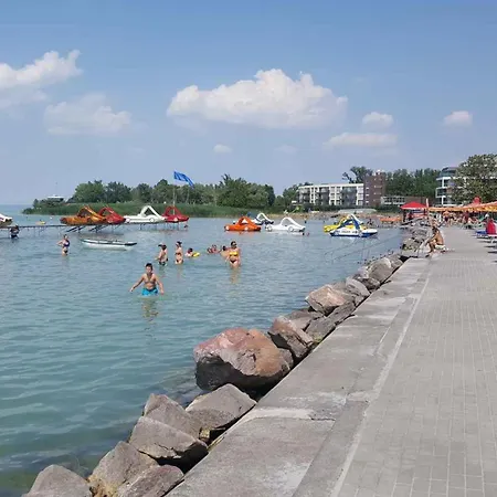 Casa de Férias In - Balaton 52077 *